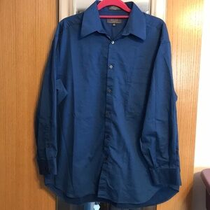 Crazy Horse micro dobby button up dress shirt.  Blue 16 1/2 32-33